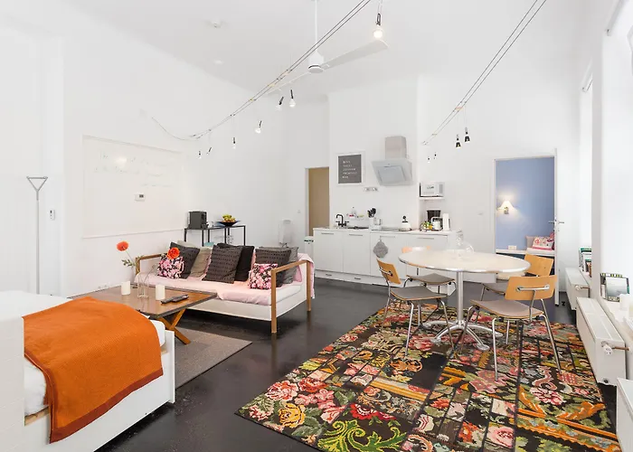 Streetview - Premium Flat At The Belvedere Апартаменты Вена