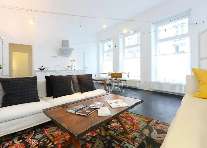 Streetview - Premium Flat At The Belvedere * Wenen