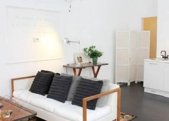 Apartman Streetview - Premium Flat At The Belvedere *