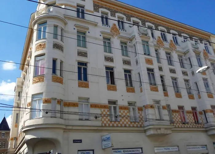 Streetview - Premium Flat At The Belvedere Appartement Wenen
