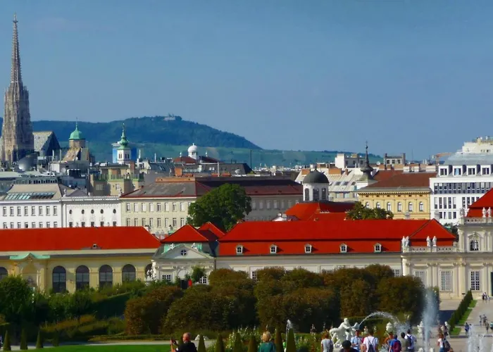 Streetview - Premium Flat At The Belvedere * Bécs