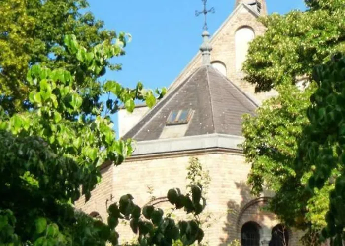 Apartman Streetview - Premium Flat At The Belvedere *