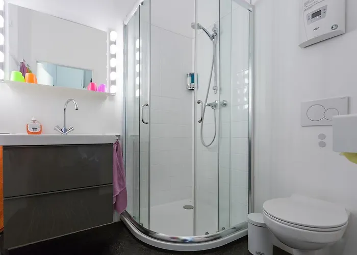 Апартаменты Streetview - Premium Flat At The Belvedere *