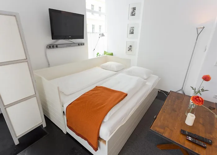 Streetview - Premium Flat At The Belvedere