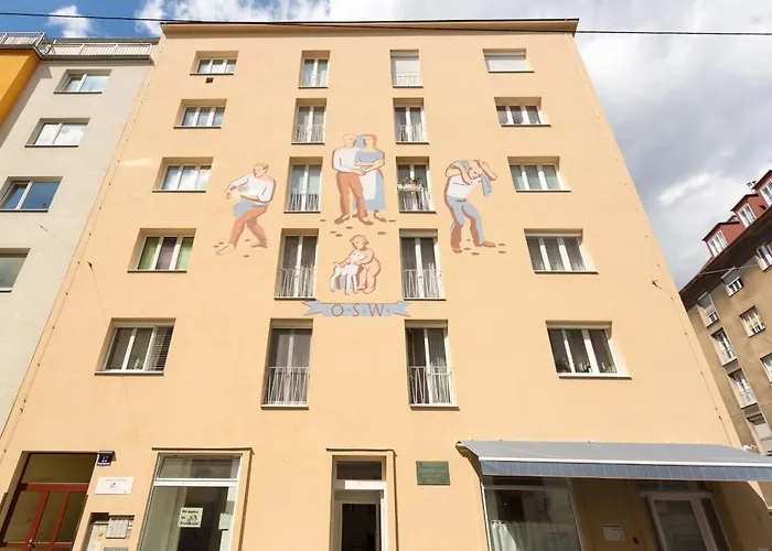 Streetview - Premium Flat At The Belvedere Вена